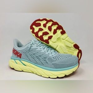 HOKA Clifton 7 in “morning mist/hot coral”